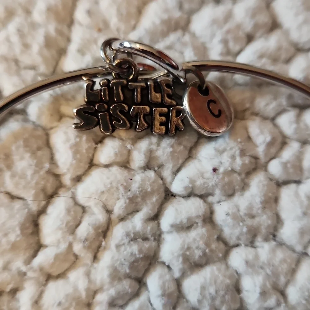 Mod Lily Little Sister Silver Toned Keychain Bracelet Feminine Girlhoodcore Y2K